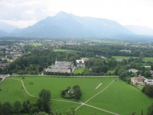 Vedere din cetatea Hohensalzburg